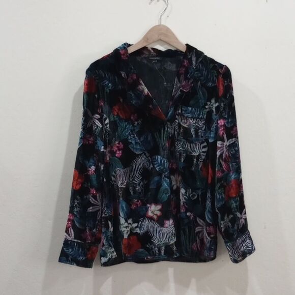 Banana Republic Velvet Watercolor Zebra Pajama Set Lounge Set, Size M - NWOT - Picture 3 of 13